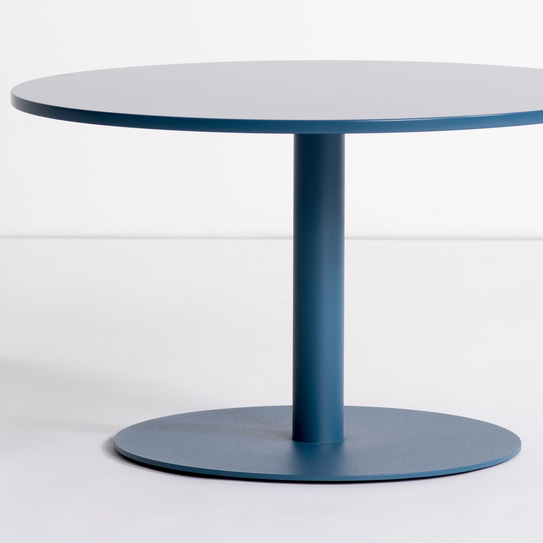 Breo Wide Center Table