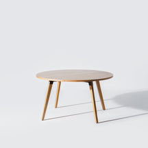 Neo Dining Table