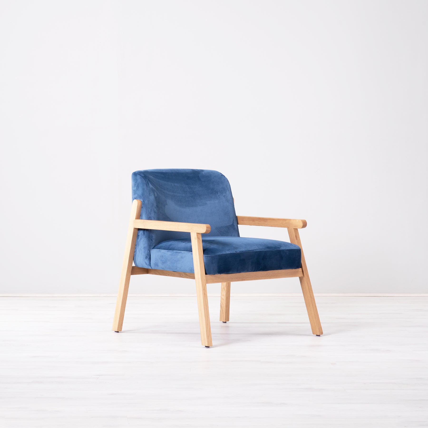 Crest Armchair