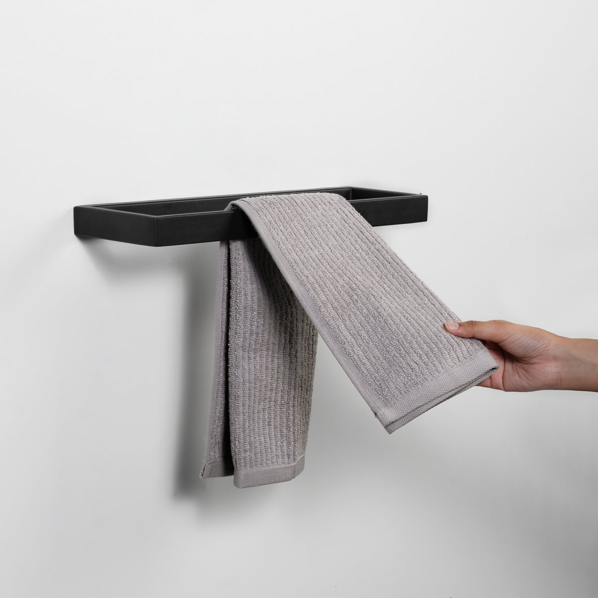Link Towel Hanger