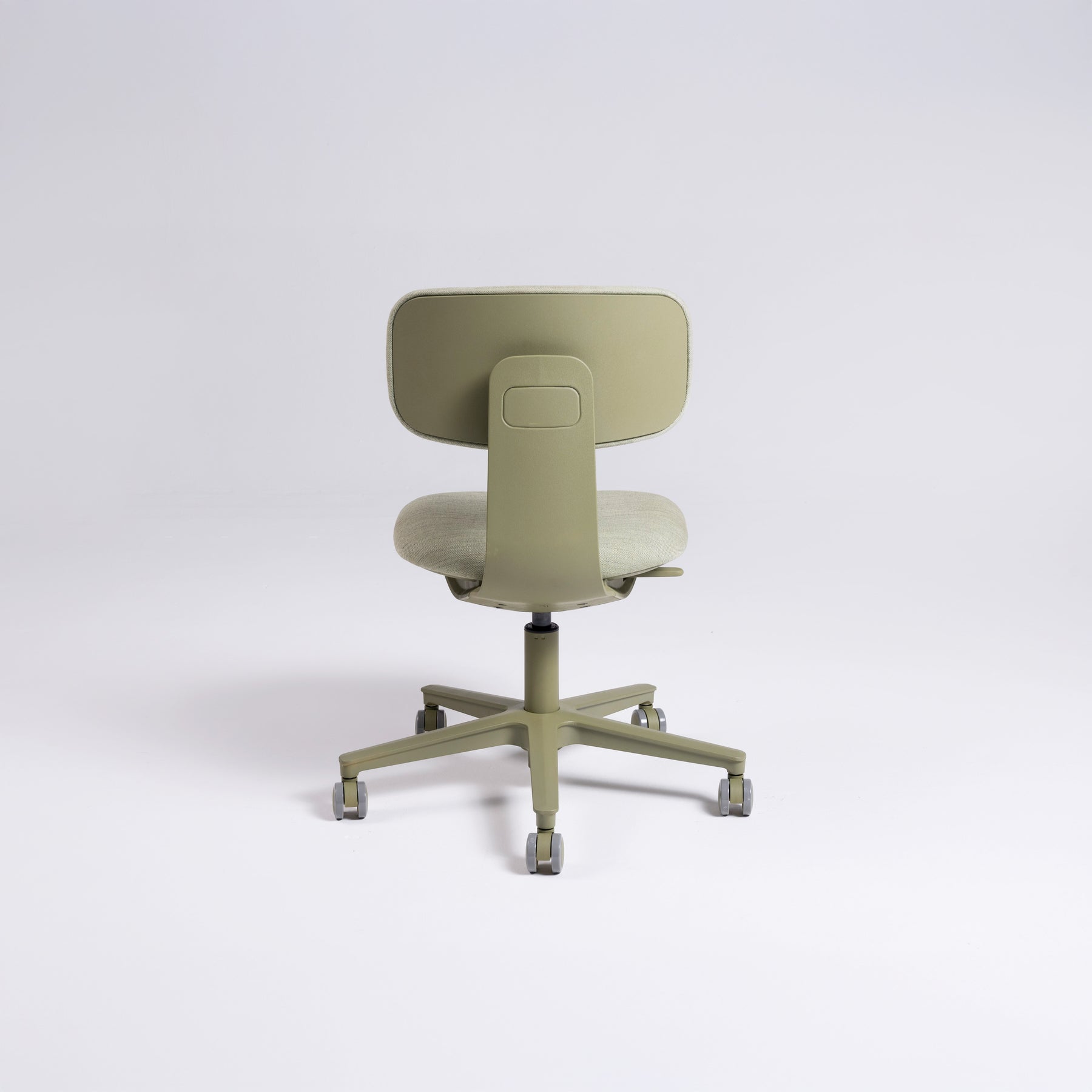 Arch Swivel Chair