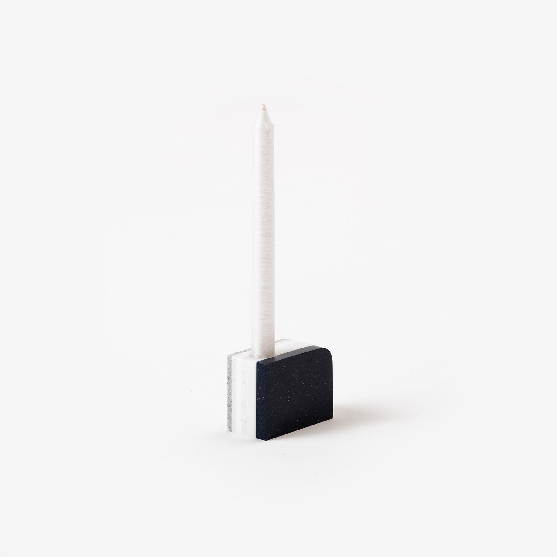 Mono Candle Holder