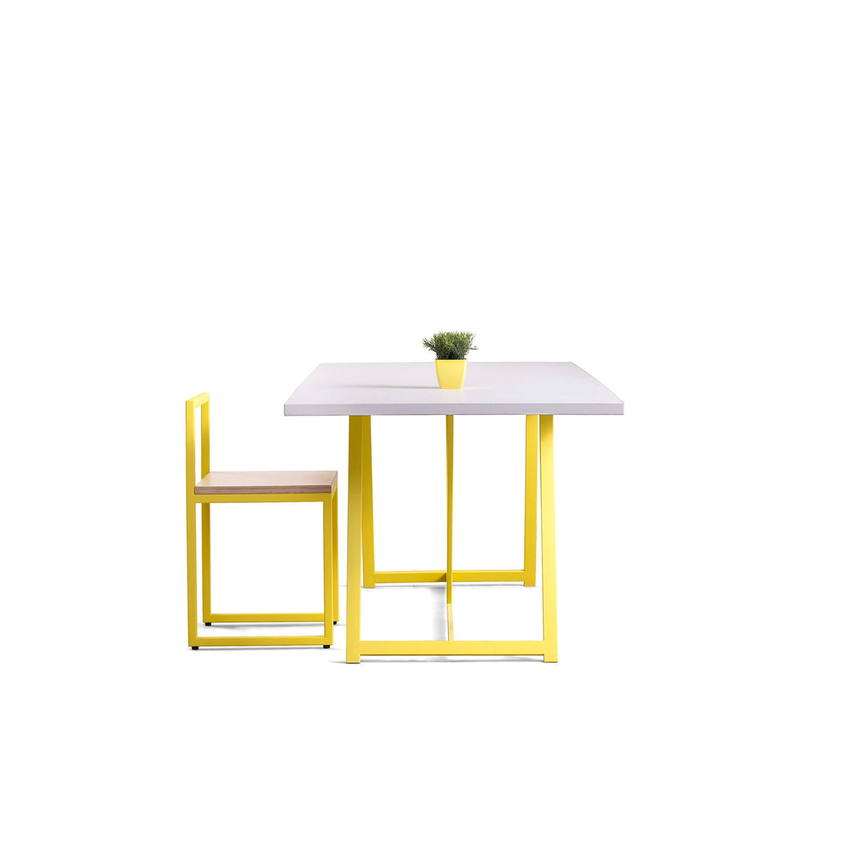 Aldona Dining Table