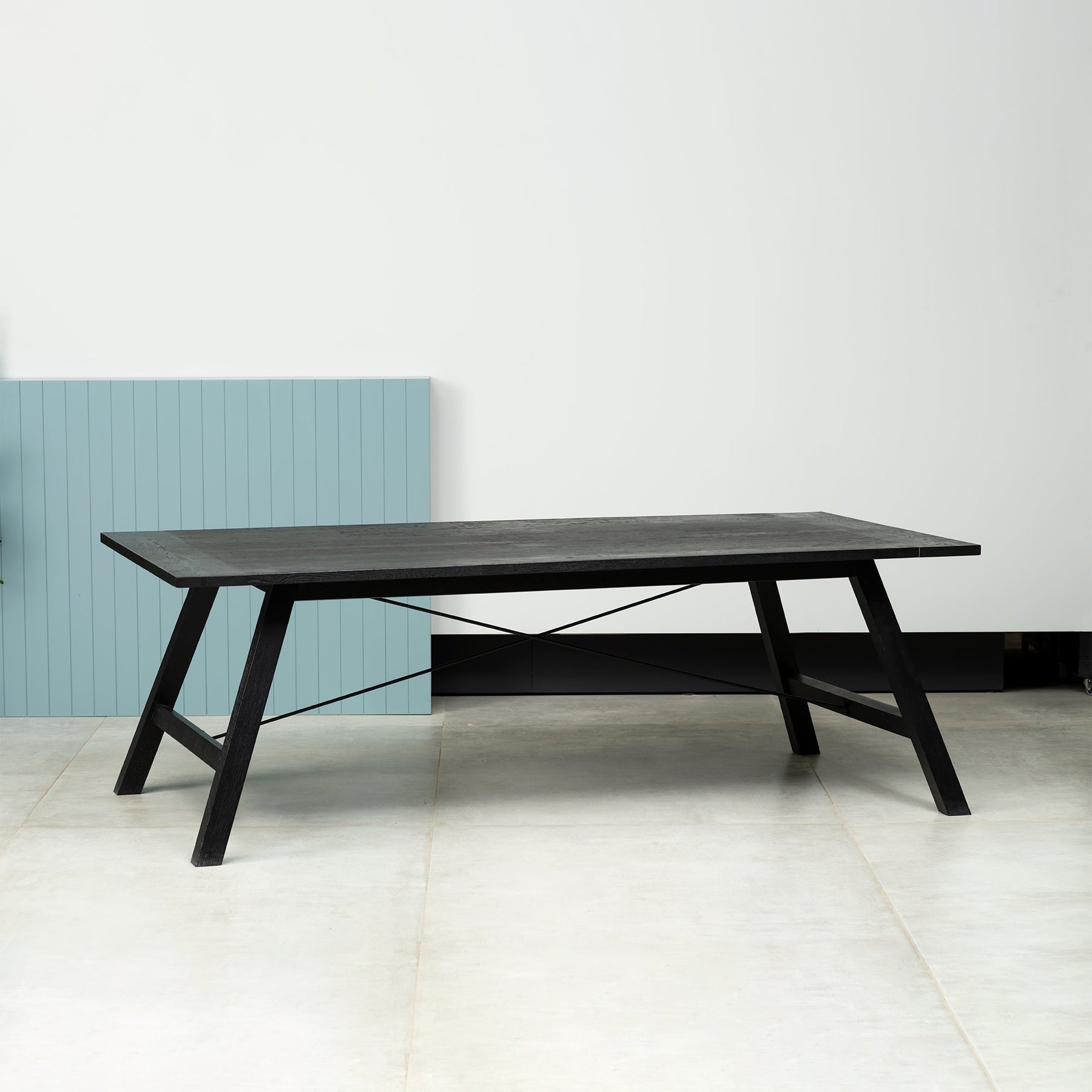 Aster Dining Table